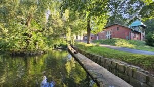 BytyCeladna.cz -historický lázeňský park